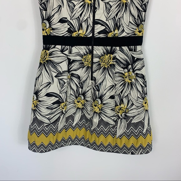 Alice + Olivia Ellis Jacquard Floral Pattern Collared Dress 10 - Picture 11 of 16